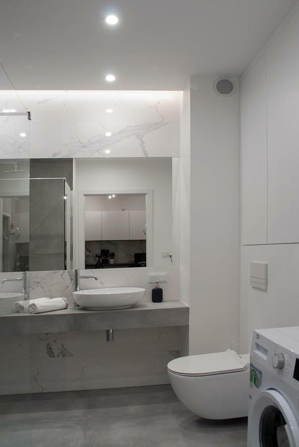 Navyblue Apartment Cracow Free Parking Tv 크라쿠프 외부 사진